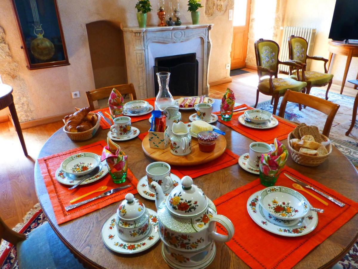 Chez Casimir Bed and Breakfast Cercy-la-Tour Eksteriør billede