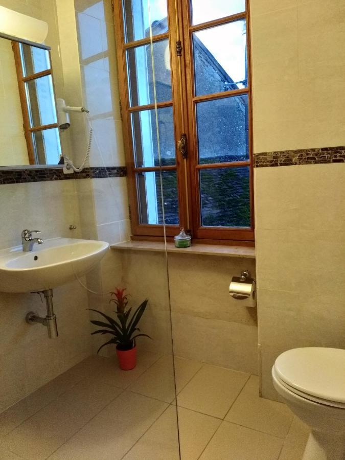 Chez Casimir Bed and Breakfast Cercy-la-Tour Eksteriør billede